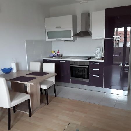 Apartments Josipa & Niki โวดีเซ ภายนอก รูปภาพ
