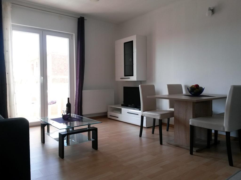 Apartments Josipa & Niki โวดีเซ ห้อง รูปภาพ