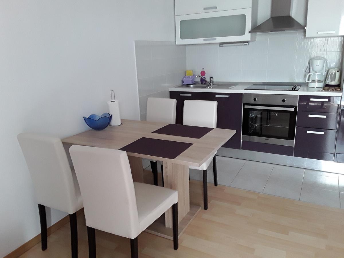 Apartments Josipa & Niki โวดีเซ ภายนอก รูปภาพ