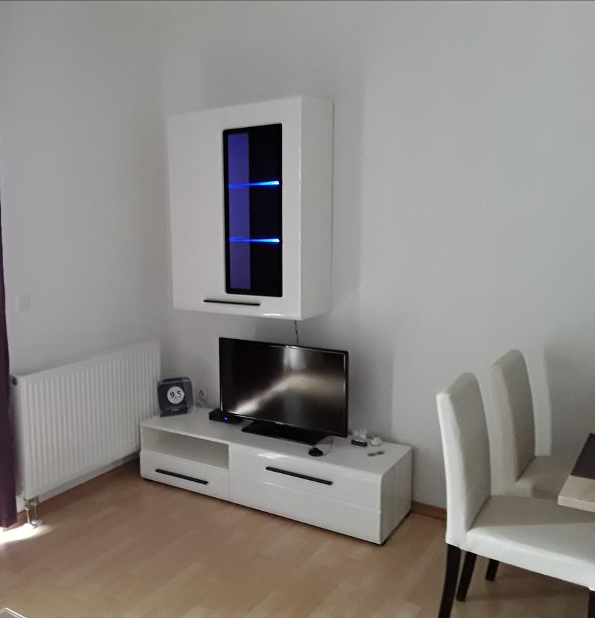 Apartments Josipa & Niki โวดีเซ ภายนอก รูปภาพ