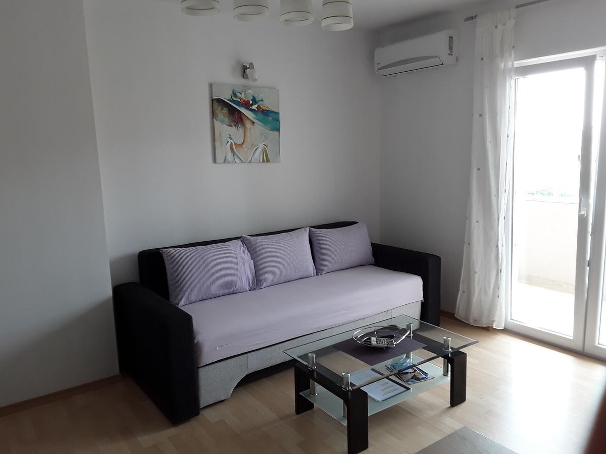 Apartments Josipa & Niki โวดีเซ ภายนอก รูปภาพ