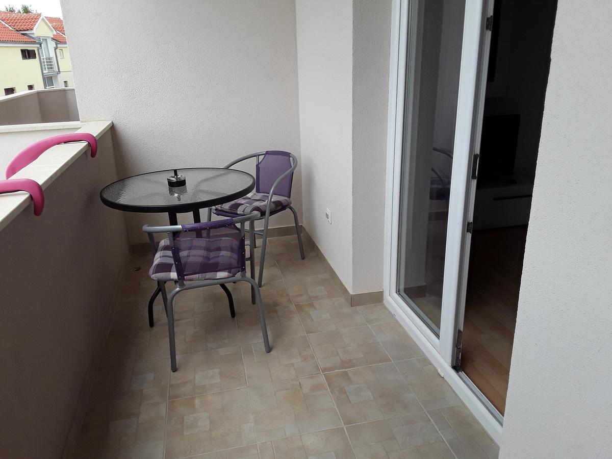 Apartments Josipa & Niki โวดีเซ ภายนอก รูปภาพ